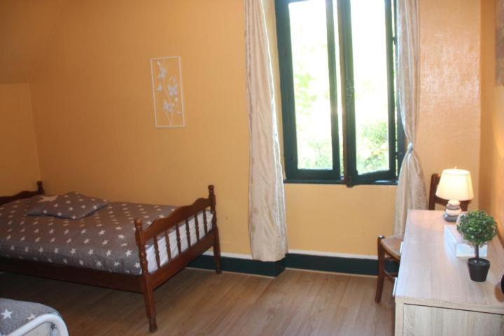 Appartement Dans Les Dependances Du Chateau Agonges