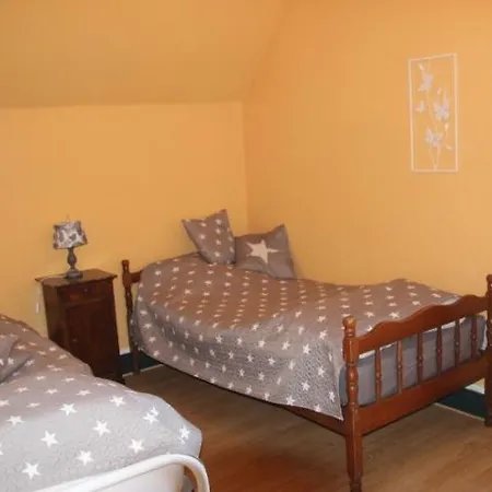 Suite Dans Les Dependances Du Chateau Agonges Buitenkant foto